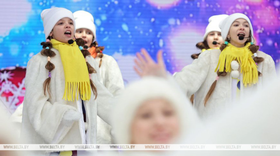 Более 1 млн детей и 150 учреждений. Как пройдет акция "Наши дети", рассказали в Минобразования