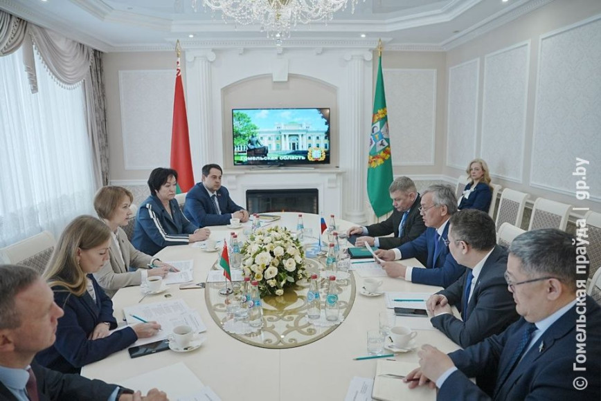 Делегаты из Республики Саха обсудили в Гомеле совместные патриотические проекты и алмазные перспективы