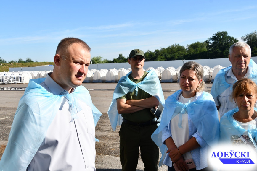 23 июня на базе ОАО «Урожайный» состоялось выездное  совещание под руководством главы района Николая Клименка