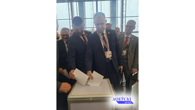 Тайное голосование по избранию члена Президиума ВНС