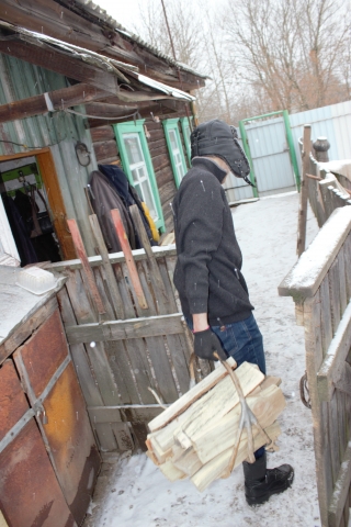 Мы выбираем помощь пожилым людям