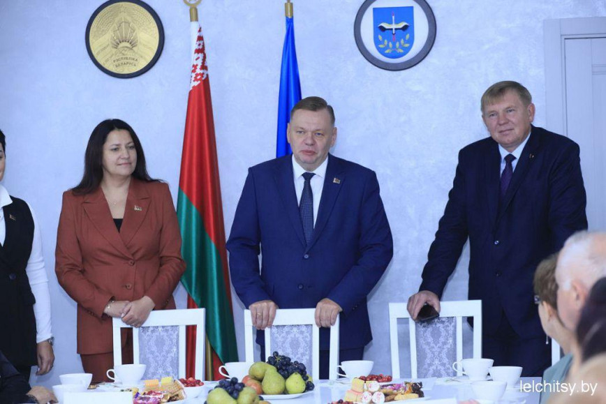 Активное долголетие: опыт и возможности граждан пожилого возраста