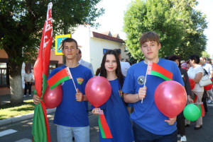 Лоевщина ярко и празднично отметила 81-ю годовщину освобождения Республики Беларусь и День Независимости